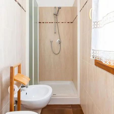 公寓 Modern In With Stunning Views - 75 M² *