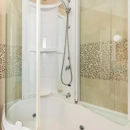 Modern In With Stunning Views 75 M² Appartement La Spezia